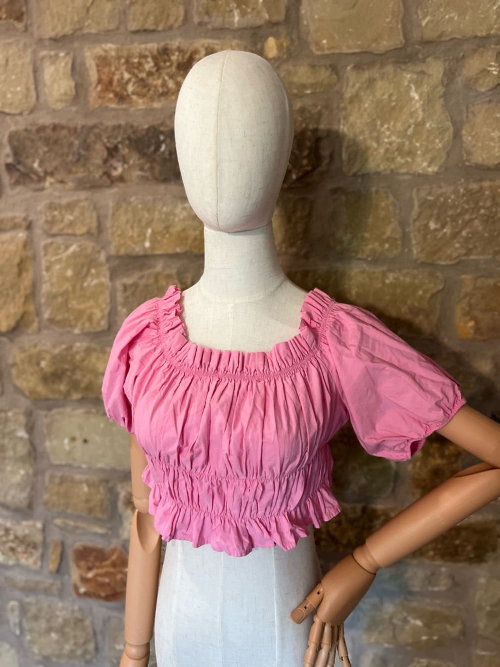 Zara Pink Smocked Puff Sleeve Crop Top Size Medium